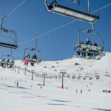 Amazing In With Mountain-views Апартаменты *