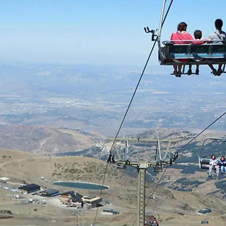 Апартаменты Amazing In With Mountain-views