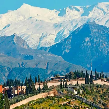 Amazing In With Mountain-views * Гранада